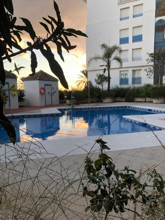 Marina Apartment Beach Estepona Esterno foto